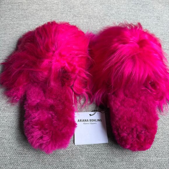 Ariana Bohling Suri Alpaca Fur Slippers Hot Pink Women's Small (6/7) New - Picture 6 of 15